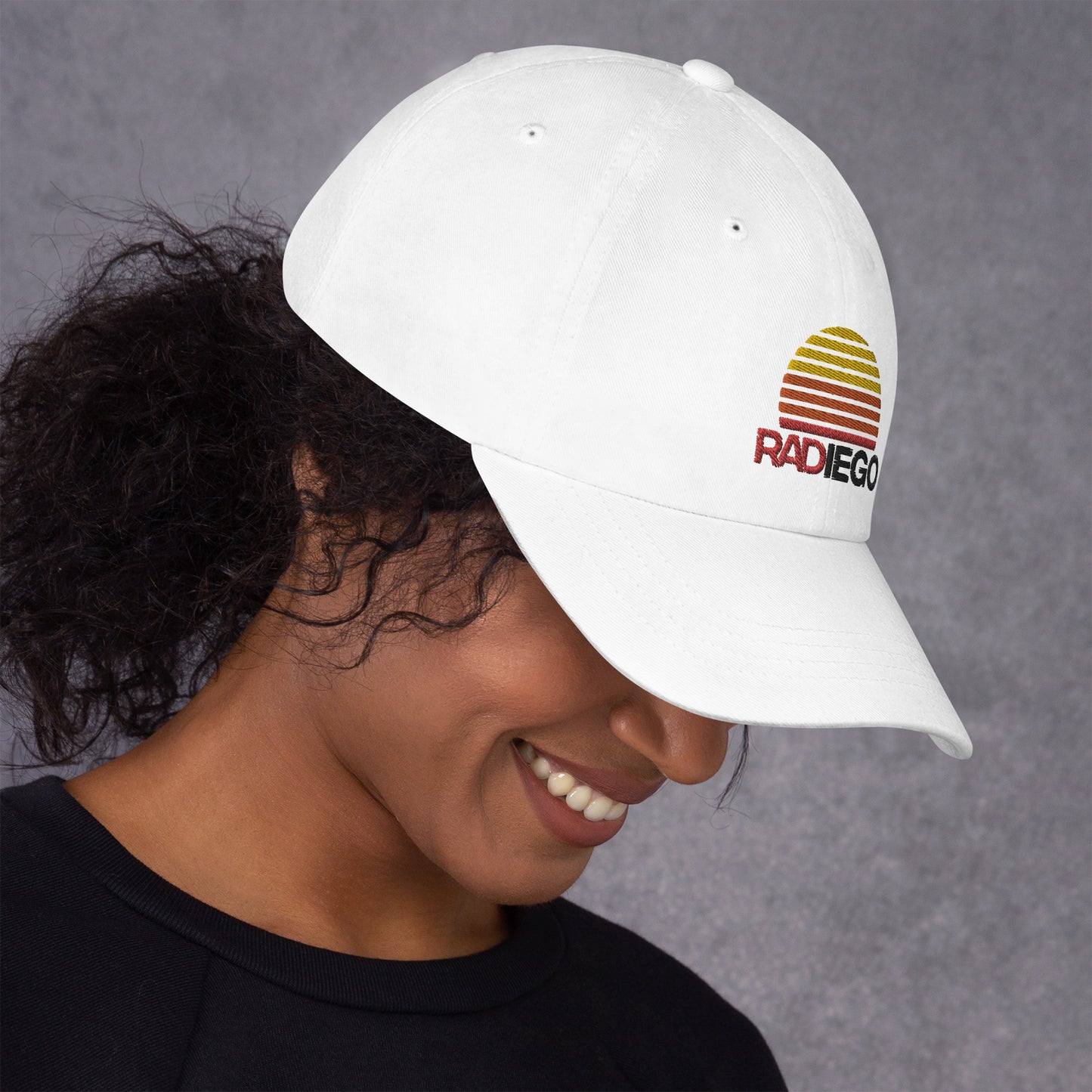 O - RADIEGO SUN LOGO WHITE HAT